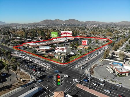 Retail space for Rent at 3800-3870 La Sierra Ave in Riverside
