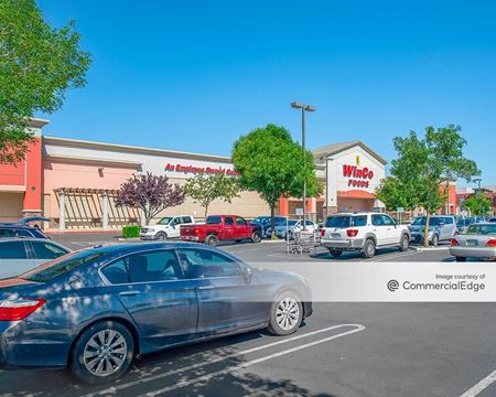 Retail space for Rent at 2850 Pavilion Pkwy in Tracy