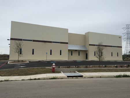 Industrial space for Rent at 6724 Guada Coma Dr in Schertz