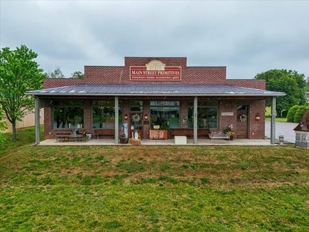 Retail space for Rent at 2821 West Main Street in Salem