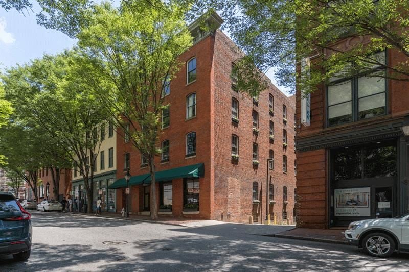 9 S 12th Street