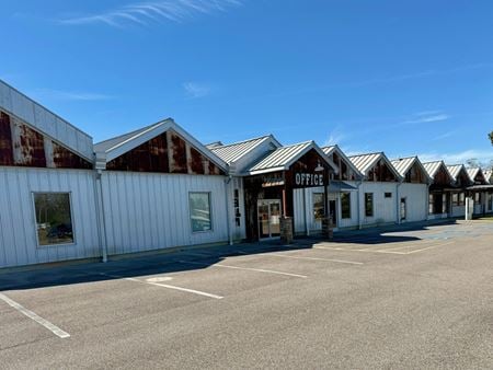 Retail space for Rent at 1369 Headland Avenue in Dothan