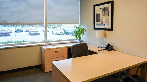 Intelligent Office (Vaughan/Toronto) - 400 Applewood Crescent
