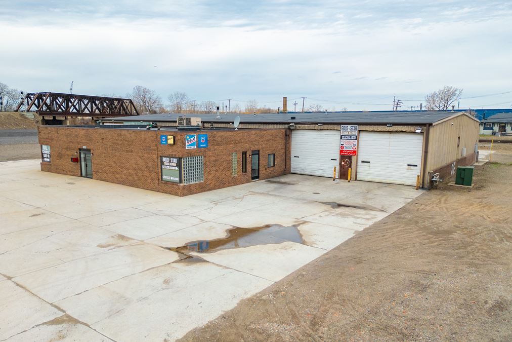 3969 Wyoming Avenue