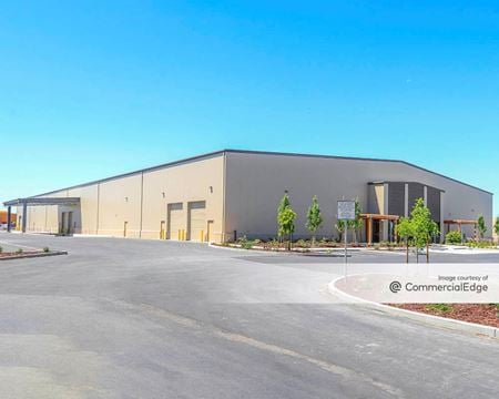 Industrial space for Rent at 1760 Copperhill Pkwy in Santa Rosa