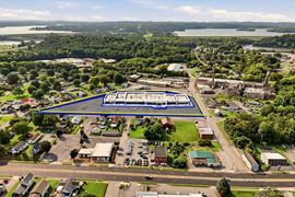 Downtown Lenoir City Shopping Center