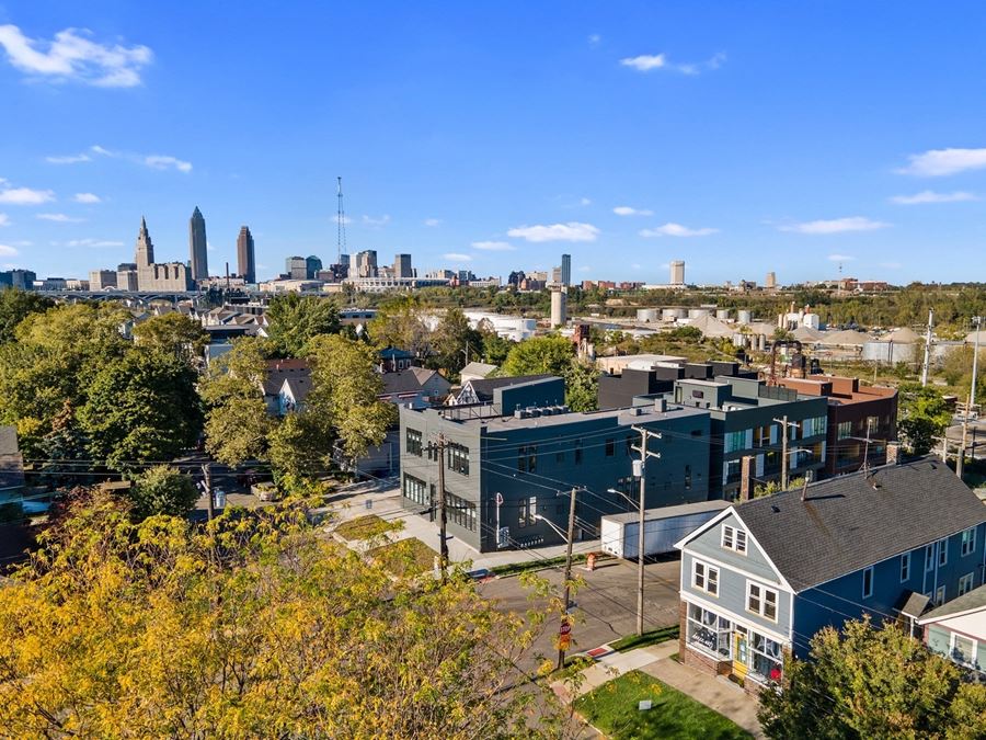 Tremont Trails Luxury Apartments