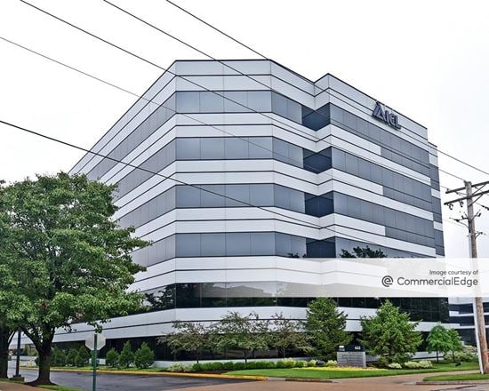 Creve Coeur Center IV