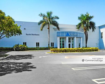 Industrial space for Rent at 10990 NW 92nd Terrace in Miami