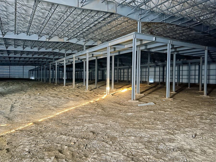 Camrose Warehouse with Land