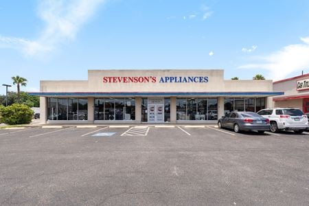 Retail space for Rent at 3101 N 10th St in Mcallen