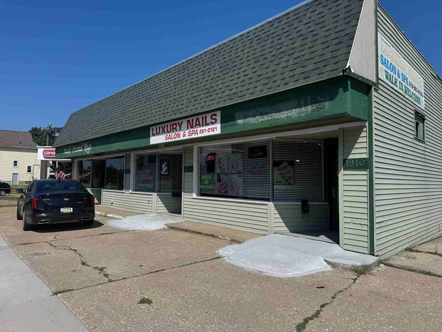 1906 & 1912 Mt Vernon Rd SE