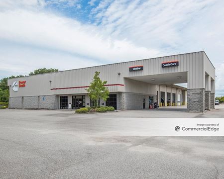 Industrial space for Rent at 456 Bourne Avenue in Savannah