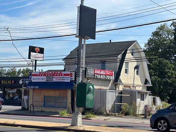 2236 Hylan Blvd