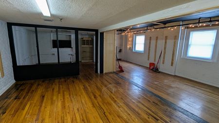 Photo of commercial space at 120 W Broad St in Statesville