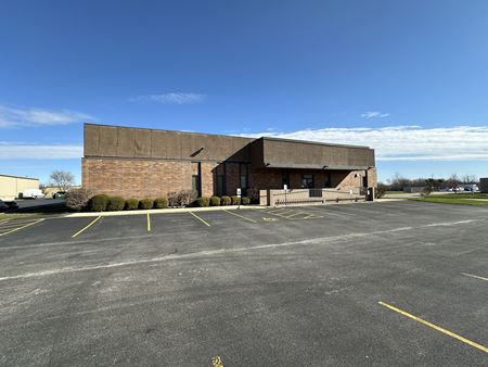 Office space for Sale at 2305 W Altorfer Dr in Peoria