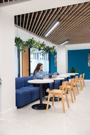 Carr Workplaces - Embarcadero Center