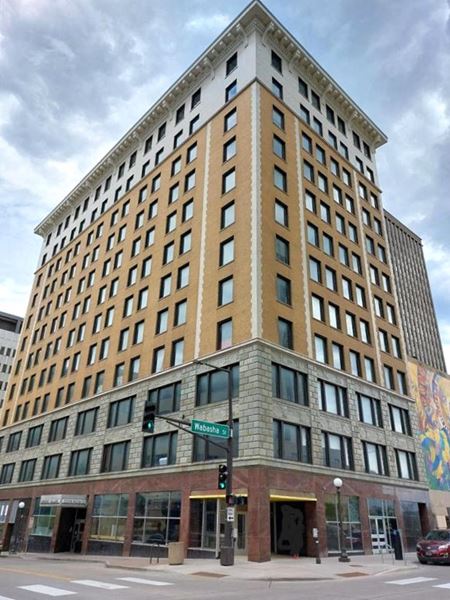 Retail space for Rent at 8 East 4th Street in Saint Paul