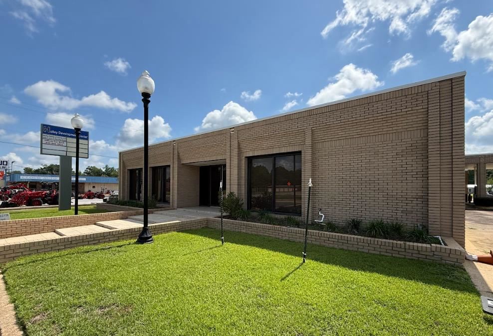 +/- 1 Acre with 5,288 SF Commercial Building – Bonifay, FL