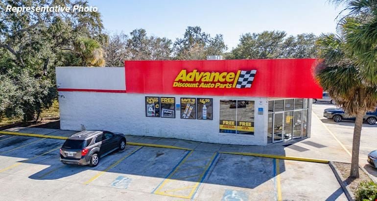 810 N Pace Blvd