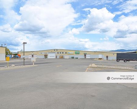 Photo of commercial space at 3014 North Flora Road in Spokane Valley