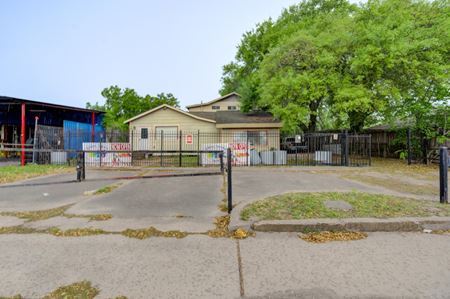 Retail space for Sale at 9317 Homestead Road in Houston