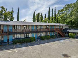 Red Bluff Inn