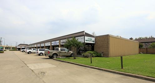 Parkway Plaza