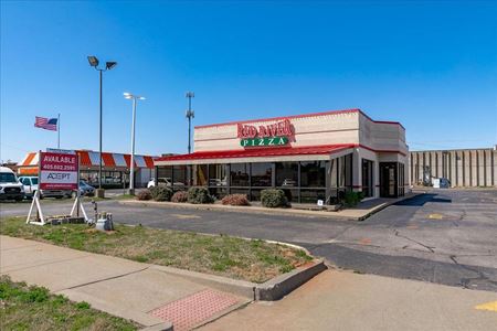 Former Pizza Restaurant - Oklahoma City