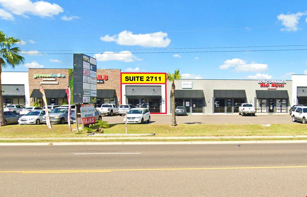 2711 E Griffin Pkwy - Plaza