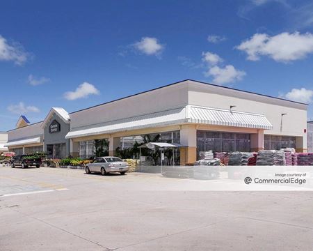 Photo of commercial space at 1166 Malabar Road SE in Palm Bay
