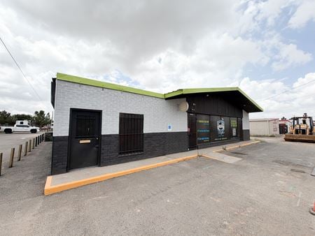 Retail space for Sale at 515 W 42nd St in Odessa