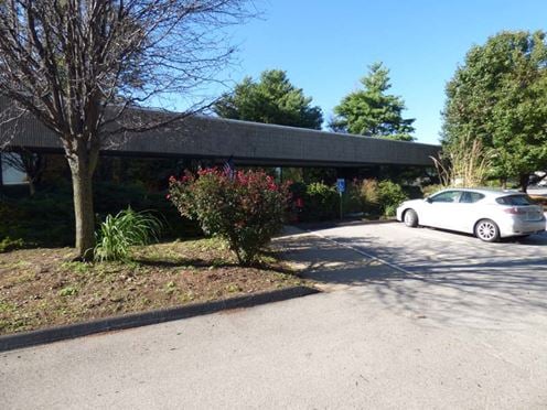 Bridgeton Office/Warehouse Space