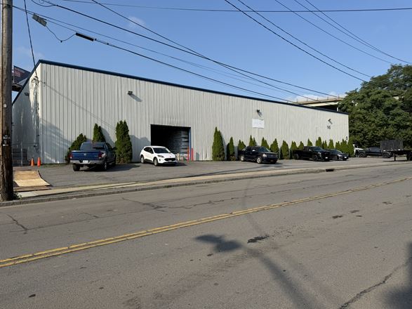 131 Edison Ave