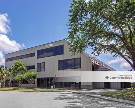 Office space for Rent at 10810 Northwest Fwy in Houston