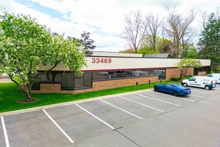 Office space for Rent at 33469 West 14 Mile Road in Farmington Hills