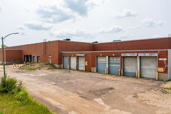 559 East Ohio St