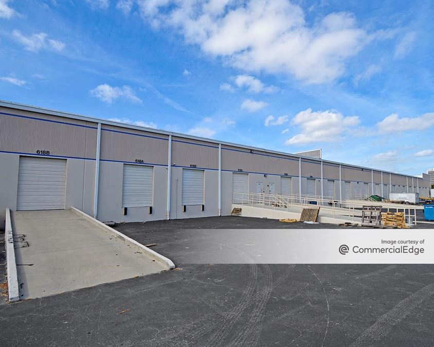 Centre I 602 South Ware Blvd Industrial Building