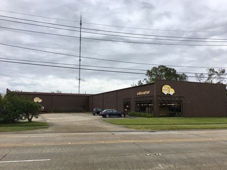 1760 Stumpf Blvd. - Terrytown