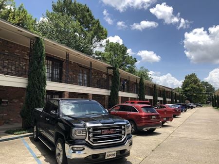 Office space for Rent at 11768 S Harrells Ferry Rd in Baton Rouge