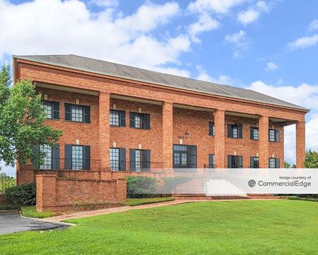 Office space for Rent at 3475 Lakeland Drive in Flowood