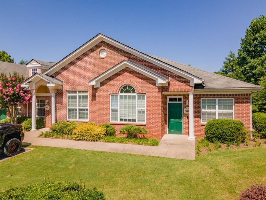 1875 Lockeway Drive