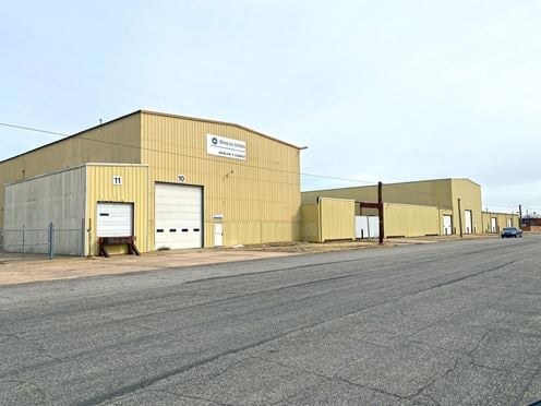 HUTCHINSON WAREHOUSE
