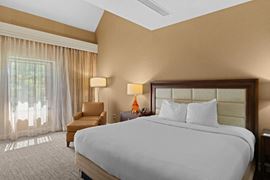 Hilton Dedham | Hotel with Multi/Resi Conversion Upside