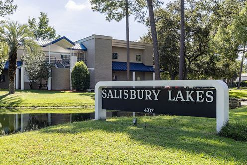 Salisbury Lakes - Building 4