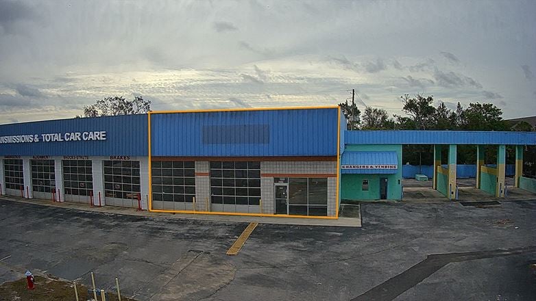Ridge Rd Plaza up to 2,486sf