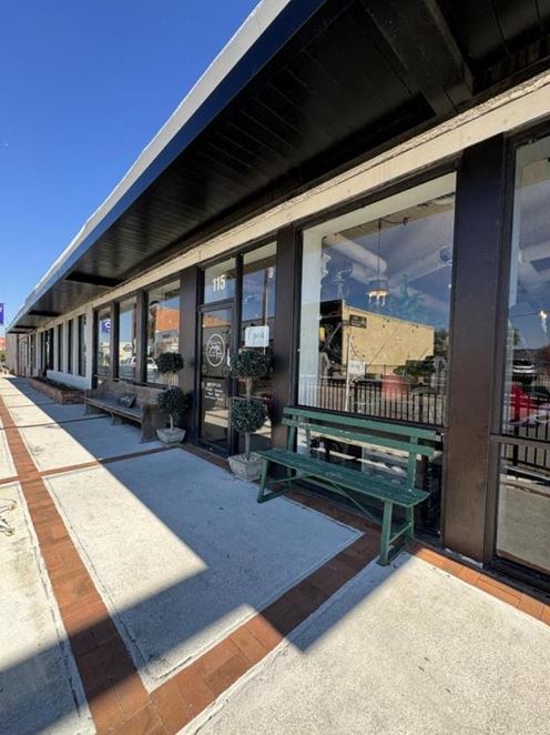115 S Goliad
