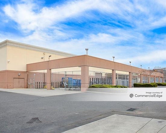 11115 Folsom Blvd