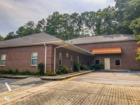 ±6,200 SF Former School Gym | Fayetteville, GA