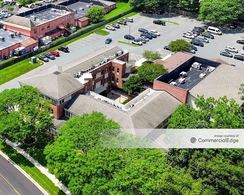 Emmorton Crossroads Professional Center